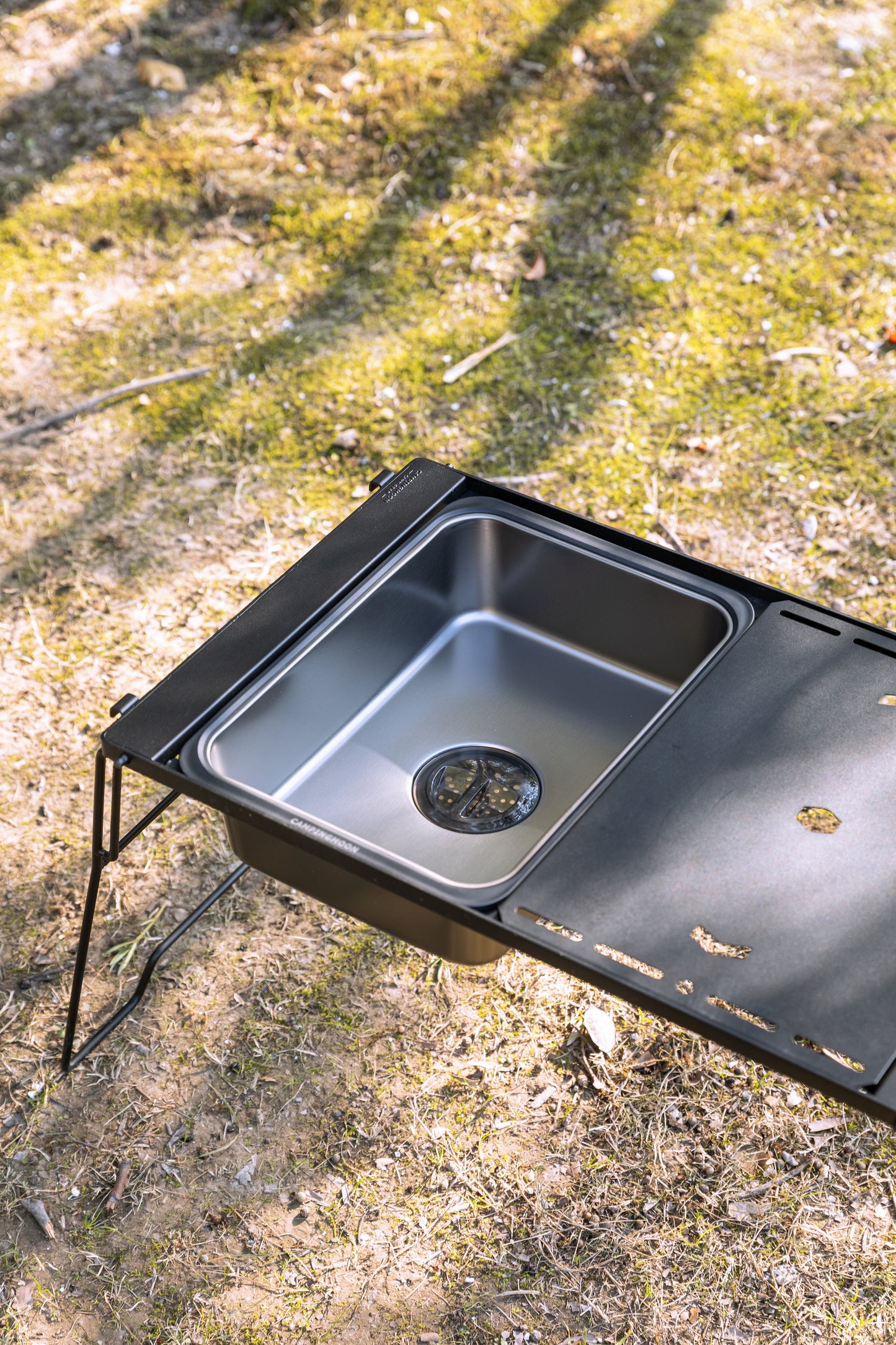 Nomadia CampStation Kitchen Sink fit into a modular camping table -camping essential - outdoor cooking equipment - uk camping