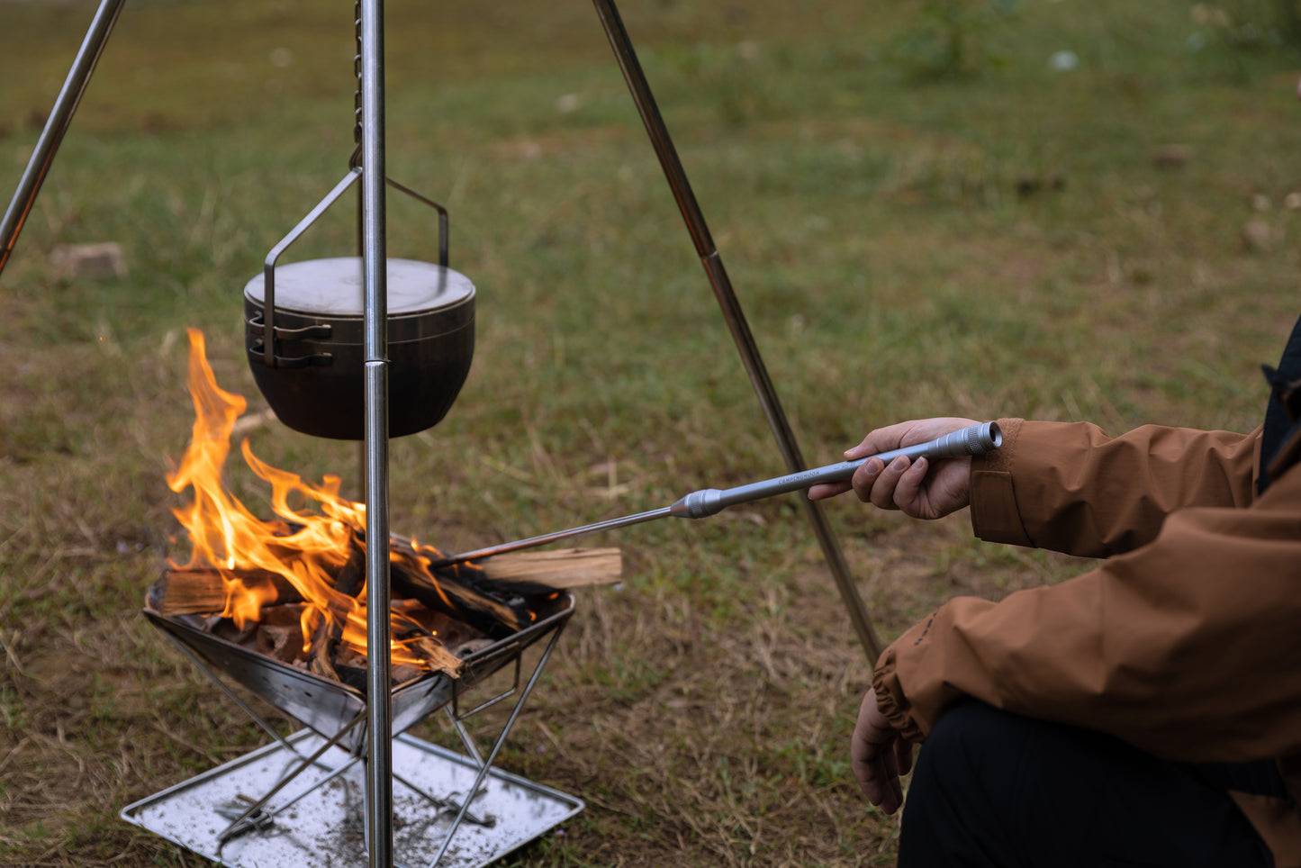Nomadia Flamo Wild Camping Barbecue Campfire Glamp - Stainless Steel Quadripod - firepit - fire grill - outdoor gear - camping equipment - portable stove - open air - grassland - camping - firepit - campfire - camping with a fire