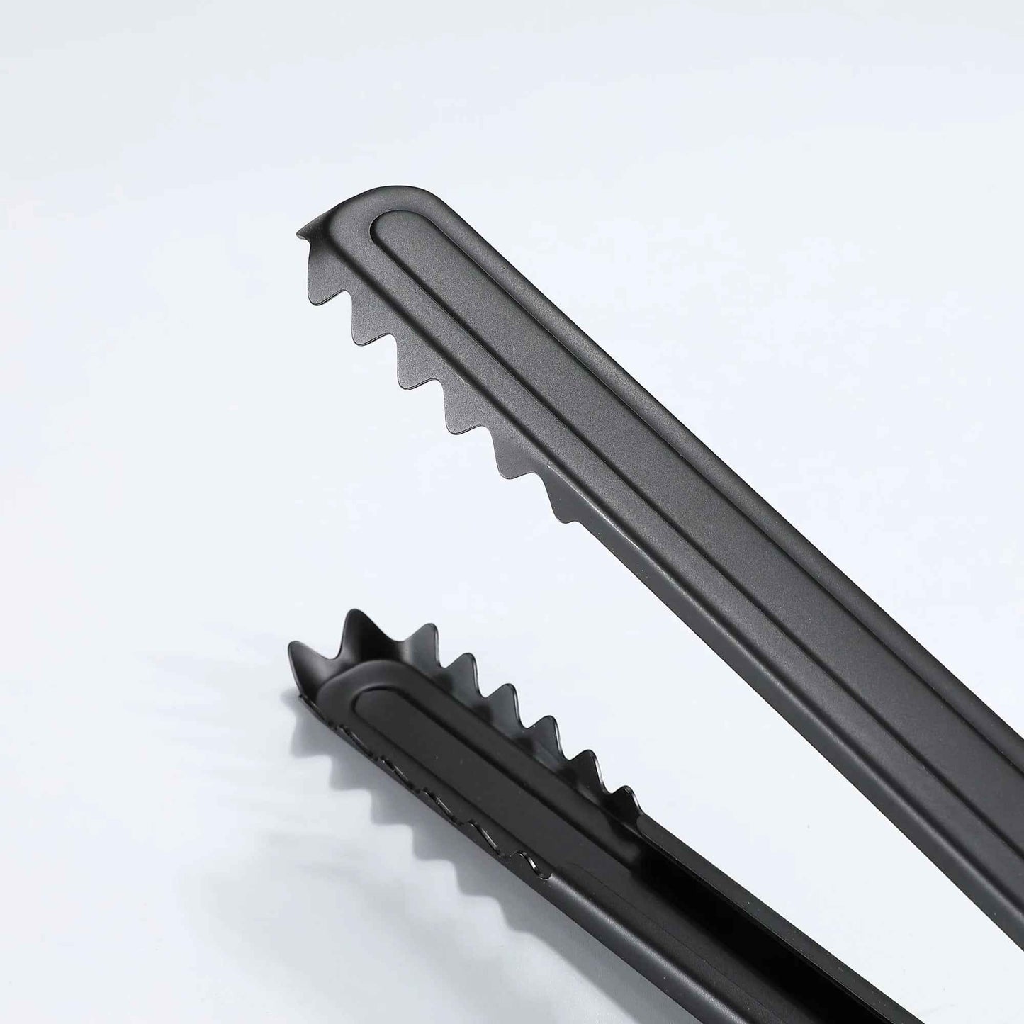 Wood Handle BBQ Tongs for Outdoor Grilling