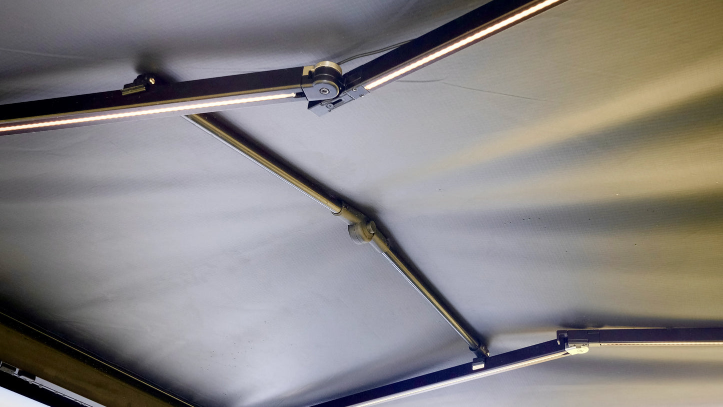 Close-up of Nomadia Glide World's fastest opening awning mechanism with special support structure for extended durability, strength, pole-free freedom. overlanding - wildcamping - aluminium awning - easy setup - fast setup awning