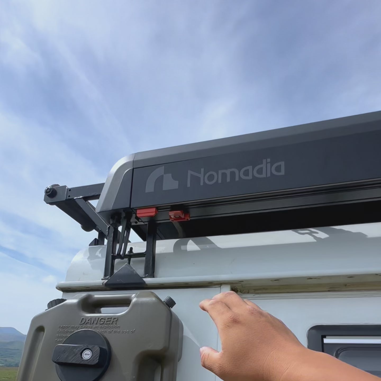 world's fastest opening awning - car awning - overlanding - overlanding gear